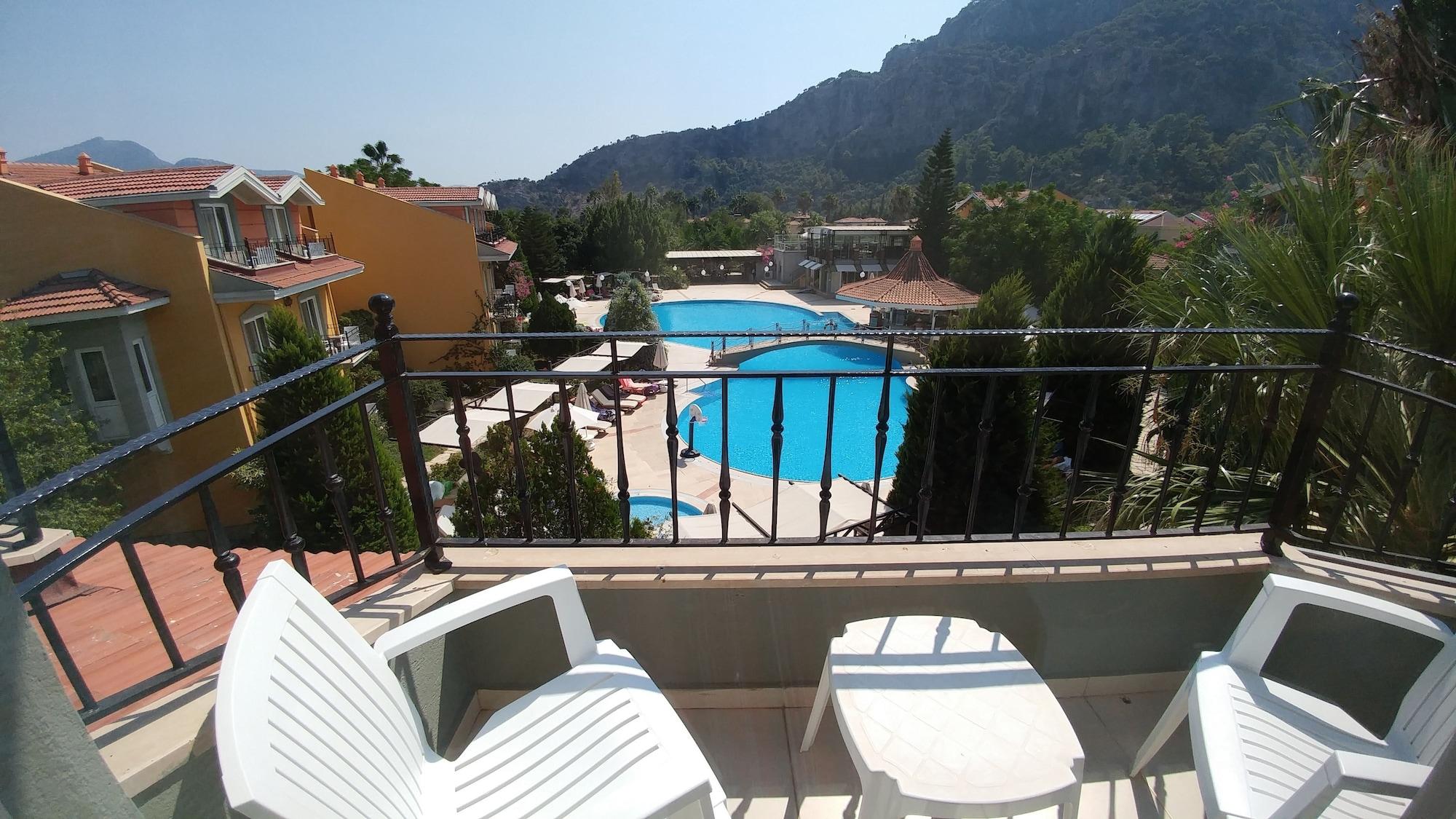 Club Alla Turca Дальян Экстерьер фото